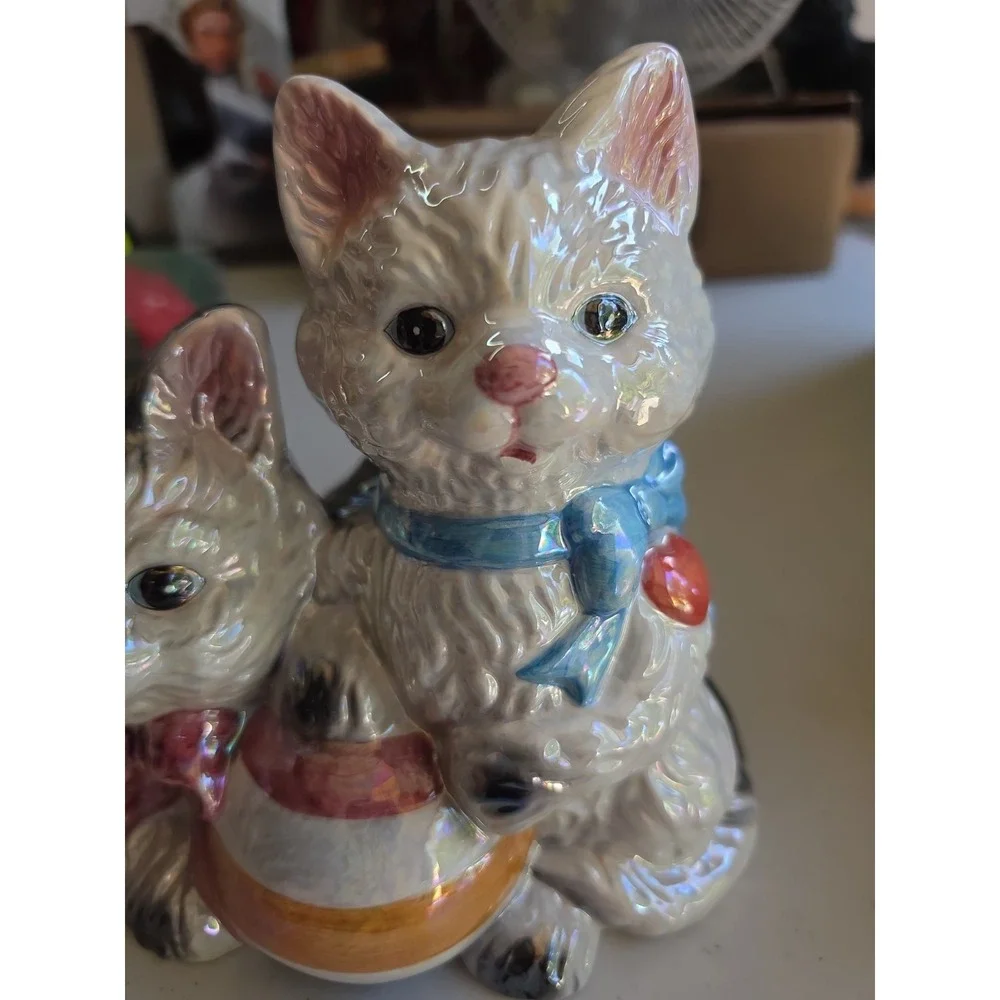 N/A vintage ceramic